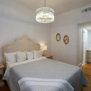 Apartment Queen Anne's, Savannah